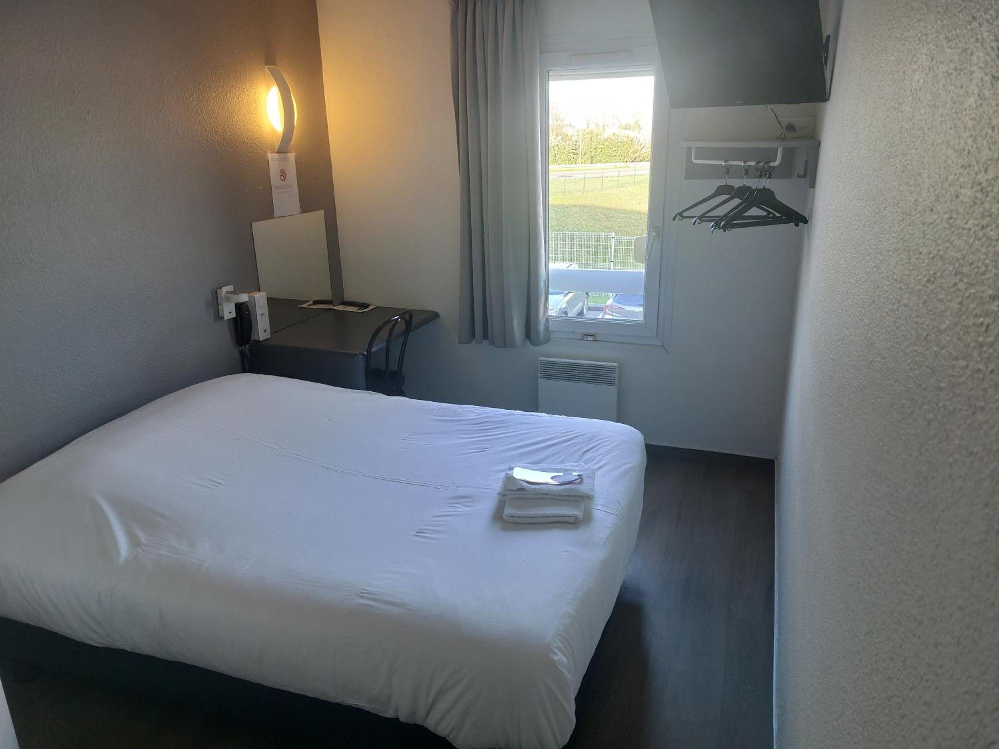 Fasthotel Jaux Eksteriør bilde